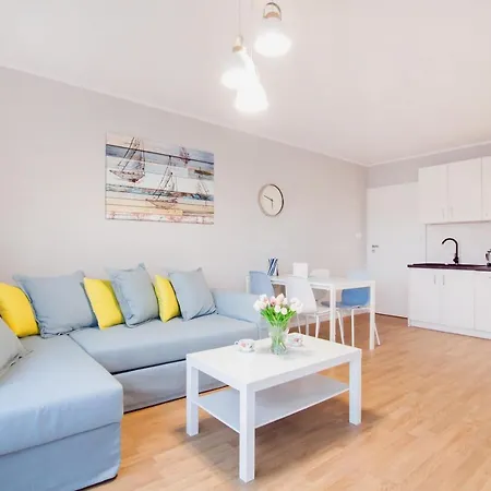 Apartments Gdynia Na Fali With Free Parking By Noclegi Renters Exterior photo